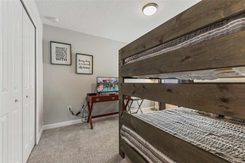 Casa en venta en Kissimmee, Florida, 6 dormitorios, 305.74 m2 № 1907402 - foto 24