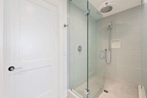 Снять в аренду квартиру в Форт-Лодердейл, Флорида 3 комнаты, 127.46м2, № 2263939 - фото 21
