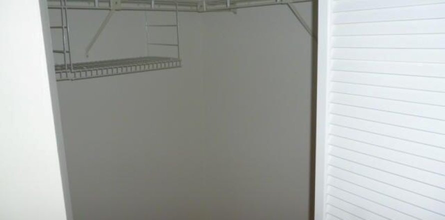 Immobilier commercial à Wellington, Floride 2 chambres, 92.9 m2 № 1004930