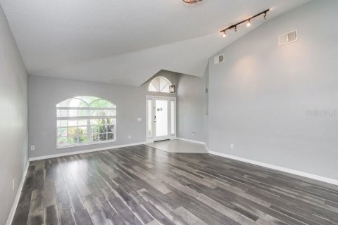 Villa ou maison à louer à New Port Richey, Floride: 3 chambres, 188.78 m2 № 2408104 - photo 3