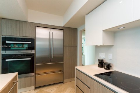 Купить кондоминиум в Майами-Бич, Флорида 3 спальни, 215.53м2, № 2046568 - фото 8