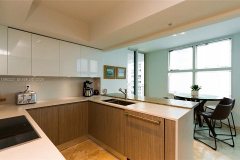 Купить кондоминиум в Майами-Бич, Флорида 3 спальни, 215.53м2, № 2046568 - фото 9