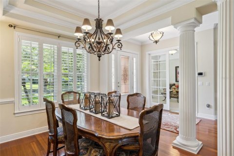 House in Winter Garden, Florida 4 bedrooms, 326.27 sq.m. № 2091704 - photo 7