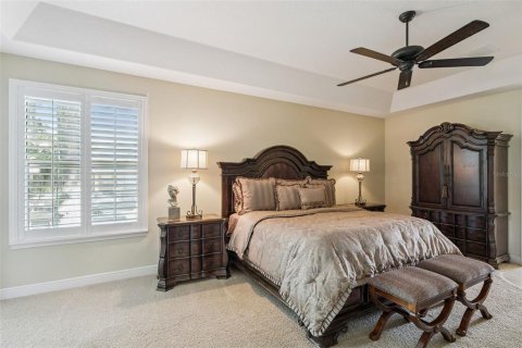 House in Winter Garden, Florida 4 bedrooms, 326.27 sq.m. № 2091704 - photo 19