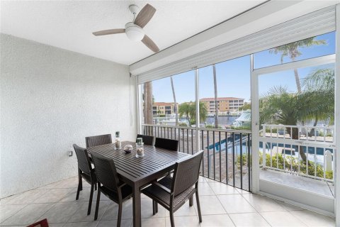 Copropriété à vendre à Punta Gorda, Floride: 3 chambres, 155.15 m2 № 2235975 - photo 18