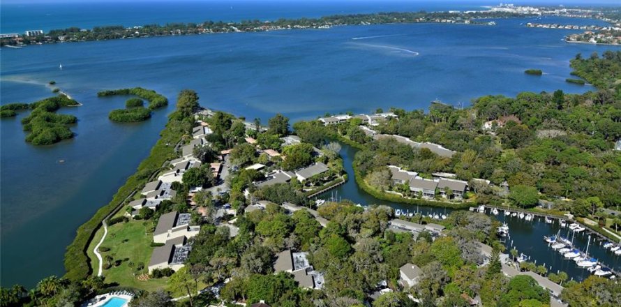 Condo à Sarasota, Floride, 2 chambres № 623013