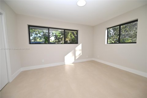 Купить виллу или дом в Майами, Флорида 3 спальни, 176.61м2, № 1974450 - фото 10