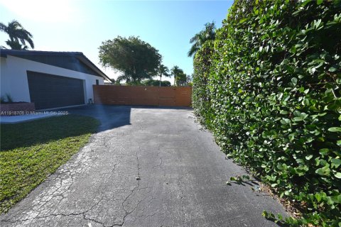 Купить виллу или дом в Майами, Флорида 3 спальни, 176.61м2, № 1974450 - фото 28