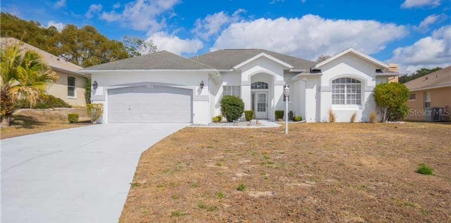 Villa ou maison à Beverly Hills, Floride 3 chambres, 188.87 m2 № 2129232