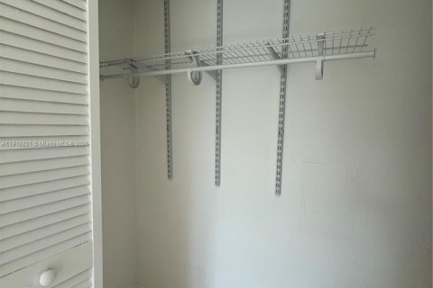 Купить виллу или дом в Бока-Ратон, Флорида 2 спальни, 102.94м2, № 1974373 - фото 21