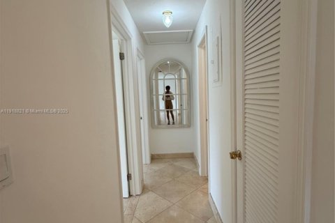 Купить виллу или дом в Бока-Ратон, Флорида 2 спальни, 102.94м2, № 1974373 - фото 17