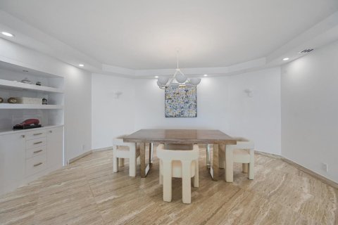 Condo in Palm Beach, Florida, 2 bedrooms  № 2087646 - photo 8