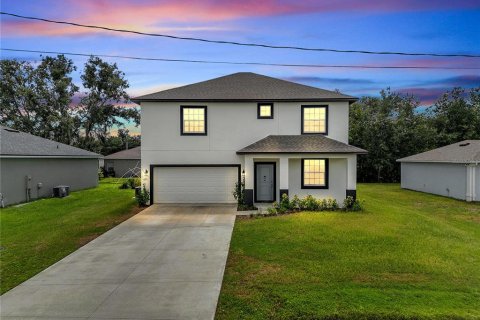 Casa en venta en Kissimmee, Florida, 5 dormitorios, 209.96 m2 № 1907104 - foto 1