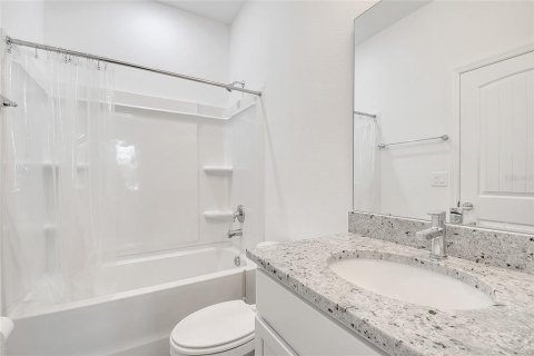 Casa en venta en Kissimmee, Florida, 5 dormitorios, 209.96 m2 № 1907104 - foto 15