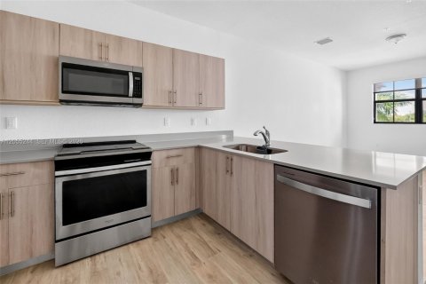 Condominio en venta en Miami, Florida, 2 dormitorios, 117.24 m2 № 2186177 - foto 15