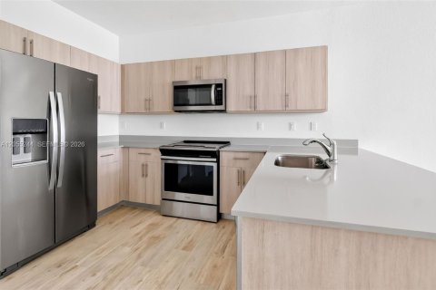 Condominio en venta en Miami, Florida, 2 dormitorios, 117.24 m2 № 2186177 - foto 14