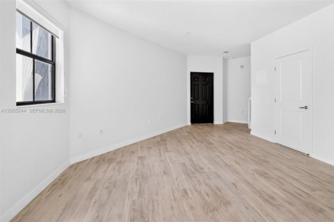 Condominio en venta en Miami, Florida, 2 dormitorios, 117.24 m2 № 2186177 - foto 10