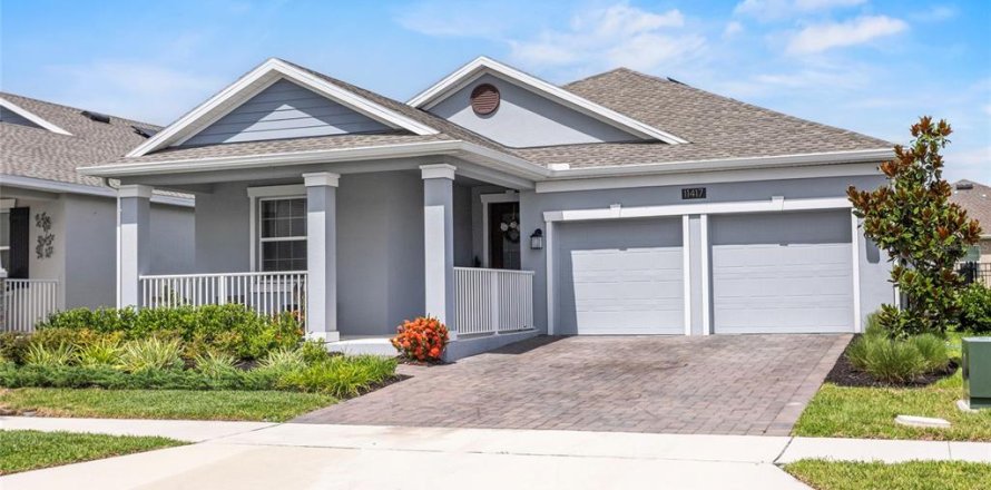 House in Orlando, Florida 3 bedrooms, 164.99 sq.m. № 1823103