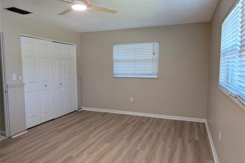 Villa ou maison à louer à Sarasota, Floride: 3 chambres, 161 m2 № 2431667 - photo 6
