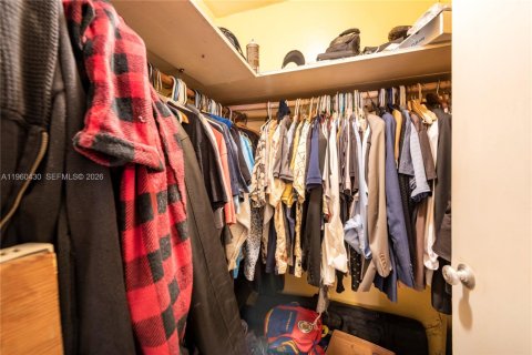 Купить виллу или дом в Халландейл-Бич, Флорида 3 спальни, 169.55м2, № 2023412 - фото 24