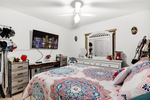 Купить виллу или дом в Майами, Флорида 3 спальни, 141.95м2, № 1957462 - фото 14