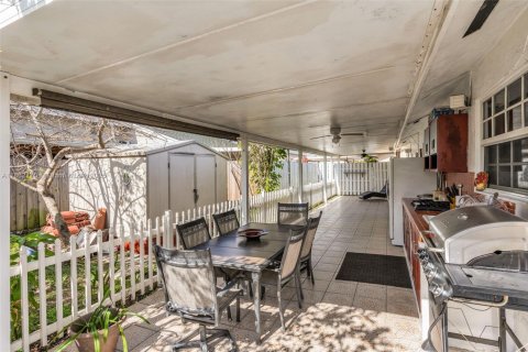 Купить виллу или дом в Майами, Флорида 3 спальни, 141.95м2, № 1957462 - фото 21