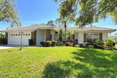 Casa en venta en Bradenton, Florida, 3 dormitorios, 182.83 m2 № 1515970 - foto 1