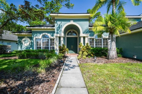 Casa en venta en Tampa, Florida, 4 dormitorios, 311.41 m2 № 1853591 - foto 2