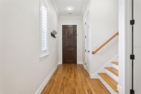Townhouse in Tampa, Florida 3 bedrooms, 191.84 sq.m. № 1757426 - photo 2