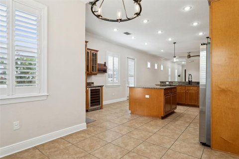 Townhouse in Tampa, Florida 3 bedrooms, 191.84 sq.m. № 1757426 - photo 6