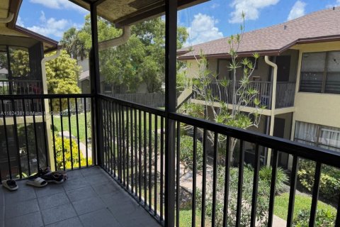 Condominio en venta en Sunrise, Florida, 2 dormitorios, 70.61 m2 № 1790448 - foto 8