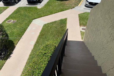 Condominio en venta en Sunrise, Florida, 2 dormitorios, 70.61 m2 № 1790448 - foto 26