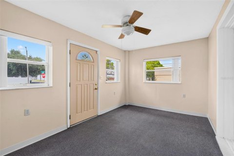 Villa ou maison à vendre à Saint Petersburg, Floride: 3 chambres, 140 m2 № 2389471 - photo 7
