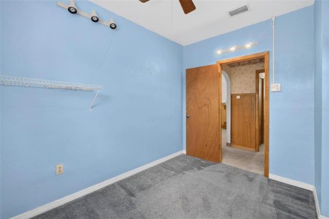 Villa ou maison à vendre à Saint Petersburg, Floride: 3 chambres, 140 m2 № 2389471 - photo 16