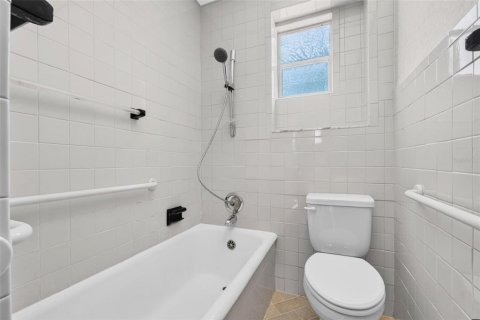 Villa ou maison à vendre à Saint Petersburg, Floride: 3 chambres, 140 m2 № 2389471 - photo 22