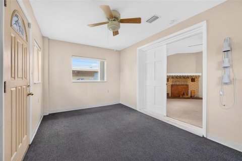 Villa ou maison à vendre à Saint Petersburg, Floride: 3 chambres, 140 m2 № 2389471 - photo 8