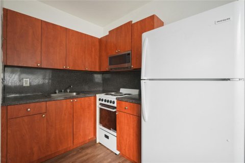 Immobilier commercial à vendre à Miami Beach, Floride: 228.91 m2 № 2252662 - photo 21