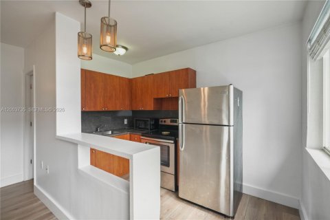 Immobilier commercial à vendre à Miami Beach, Floride: 228.91 m2 № 2252662 - photo 8