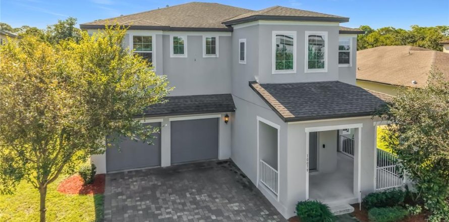 House in Winter Garden, Florida 5 bedrooms, 317.17 sq.m. № 2410158