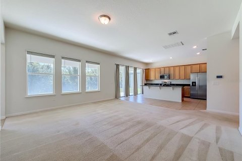 House in Winter Garden, Florida 5 bedrooms, 317.17 sq.m. № 2410158 - photo 19