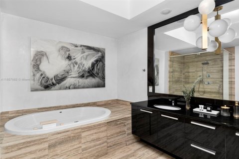Copropriété à louer à Sunny Isles Beach, Floride: 3 chambres, 195.65 m2 № 2154654 - photo 27
