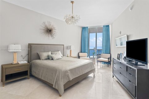 Copropriété à louer à Sunny Isles Beach, Floride: 3 chambres, 195.65 m2 № 2154654 - photo 10