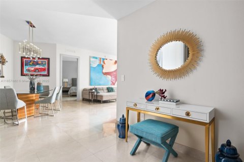 Copropriété à louer à Sunny Isles Beach, Floride: 3 chambres, 195.65 m2 № 2154654 - photo 3