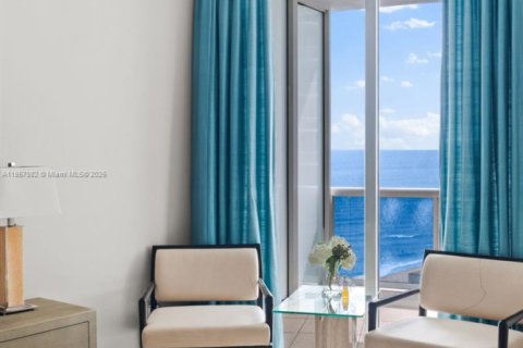 Copropriété à louer à Sunny Isles Beach, Floride: 3 chambres, 195.65 m2 № 2154654 - photo 16