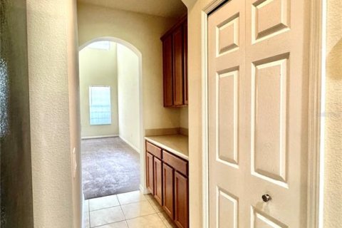 Villa ou maison à louer à Windermere, Floride: 4 chambres, 266.72 m2 № 2388715 - photo 13