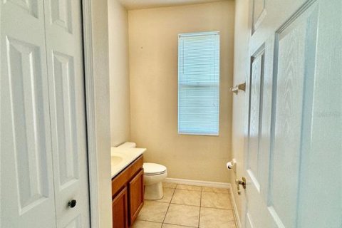 Villa ou maison à louer à Windermere, Floride: 4 chambres, 266.72 m2 № 2388715 - photo 4