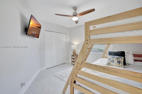 Villa ou maison à vendre à Fort Lauderdale, Floride: 4 chambres, 156.73 m2 № 2001835 - photo 11