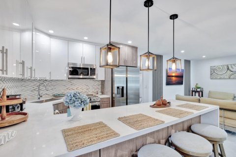 Villa ou maison à Fort Lauderdale, Floride 4 chambres, 156.73 m2 № 2001835