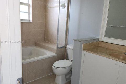 Купить таунхаус в Санрайз, Флорида 4 спальни, 171.68м2, № 1940891 - фото 18