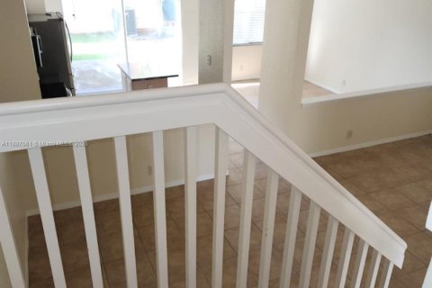 Купить таунхаус в Санрайз, Флорида 4 спальни, 171.68м2, № 1940891 - фото 8